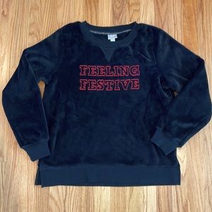 NWT Fleece “Feeling Festive” Black fleece sweatshirt top Size Large
